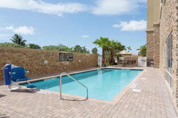 Hampton Inn By Hilton Fort Lauderdale Pompano Beach FL Main image